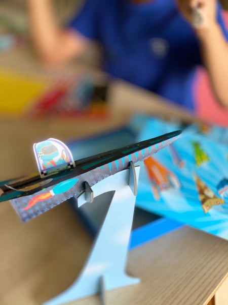 BOX CANDIY - Paper Planes Paper Airplanes Art Set