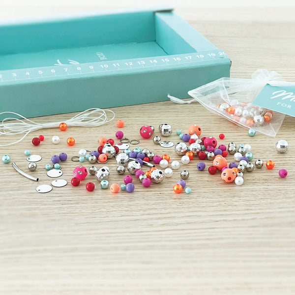 BOX CANDIY - Diamonds & Pearls Bracelet Making Kit