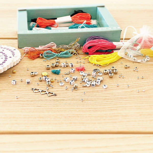 BOX CANDIY Best Friends Forever Friendship Bracelets Craft Kit (Makes 17 Bracelets)