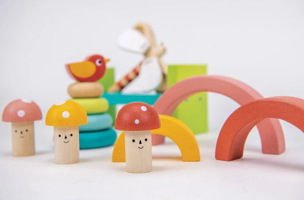 Mentari Toys 18 Months Garden Playtime Set