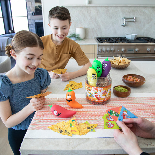 Mindware Nacho Pepper! Card Game