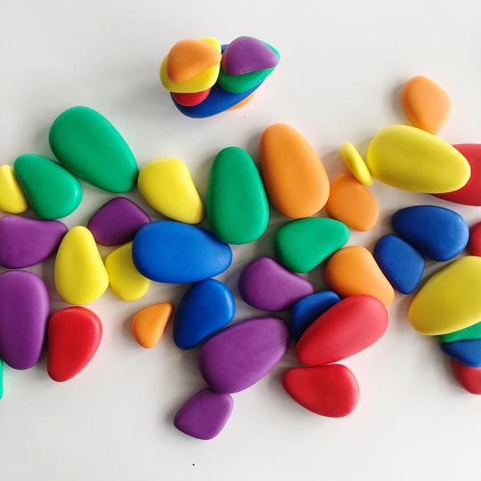 EDX Signature Rainbow Pebbles Activity Set